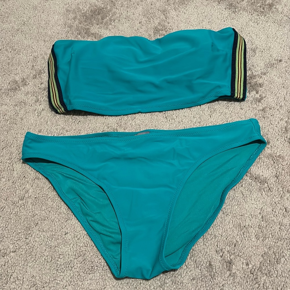 Bathing suit